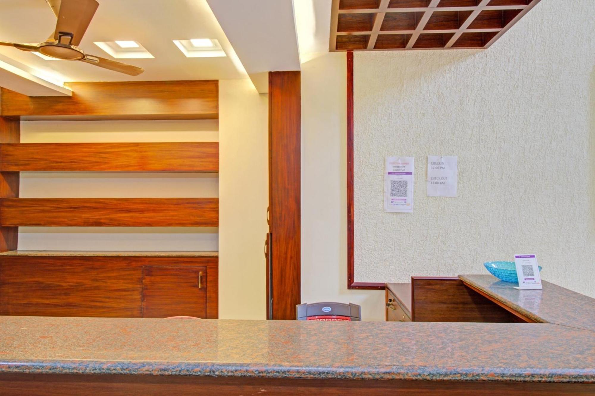 Collection O Venky"S Stay Inn Udupi Exterior photo